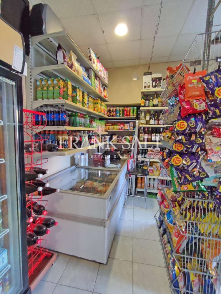 Магазин 60м² в Моста, Мальта № 13127