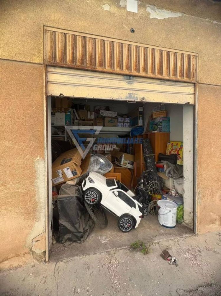 13m² Garage in Syracuse, Italy No. 282709