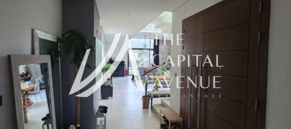 4 bedrooms Villa in Yas Island, UAE No. 112733 4