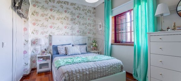 3 bedrooms House in Matosinhos, Portugal No. 187751 4