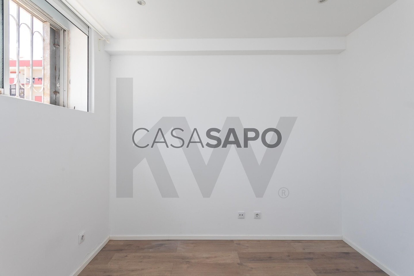 61m² Office in Odivelas, Portugal No. 321514