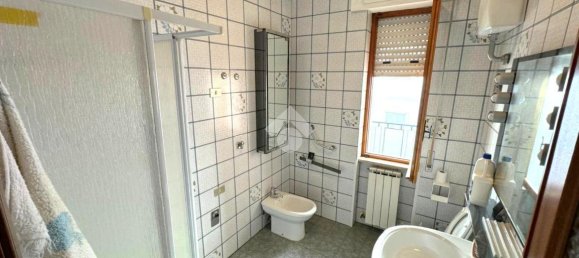 5-salle Appartement à San Severo, Italy No. 35126 19