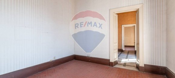 13 bedrooms Apartment in Catania, Italy No. 356169 3