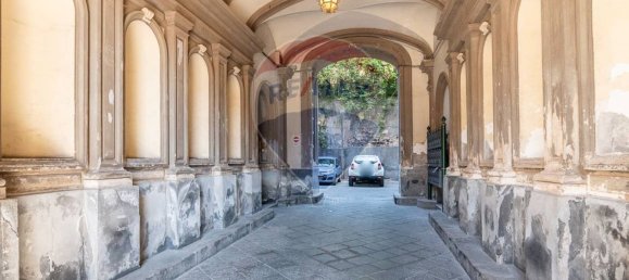 13 bedrooms Apartment in Catania, Italy No. 356169 14