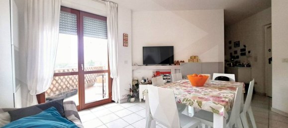 5 rooms Apartment in Pescara, Italy No. 19955 8