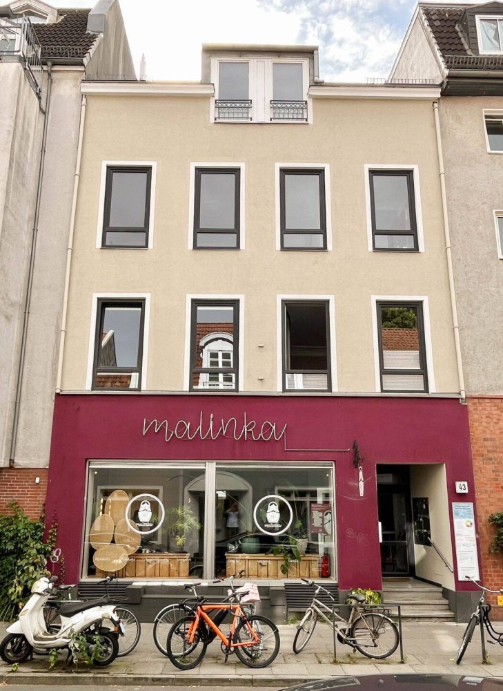  بناية في Altona, Germany 330متر مربع رقم 365090