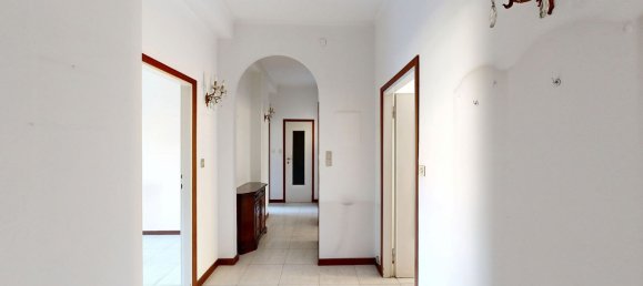 3 rooms Apartment in Milan, Italy No. 338179 12