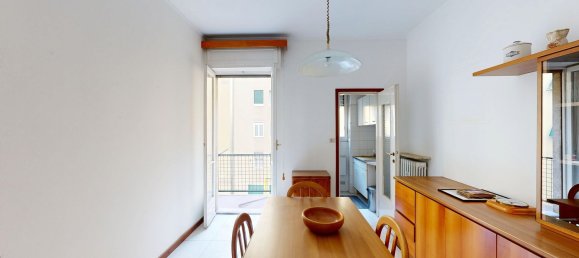 3 rooms Apartment in Milan, Italy No. 338179 2