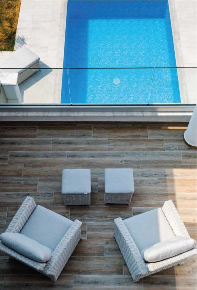 3 bedrooms Commercial property in Agios Tychonas, Cyprus No. 16327