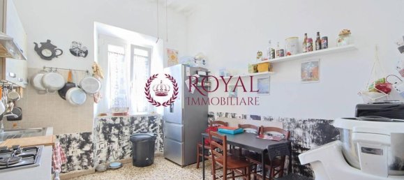 Квартира с 4 комнатами в Ливорно, Италия № 168886 6