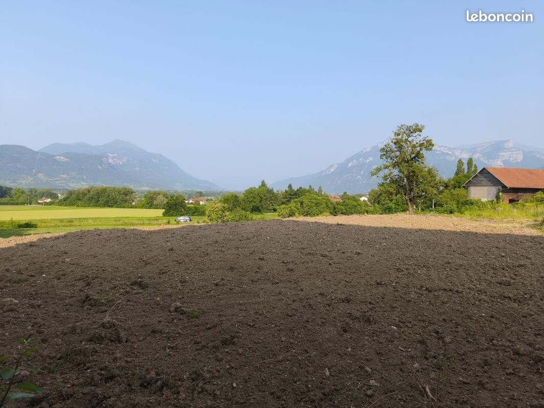 720m² Land in Amancy, France No. 287168