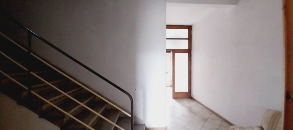 8-salle Maison à Lastra a Signa, Italy No. 122459 18