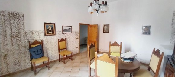 8-salle Maison à Lastra a Signa, Italy No. 122459 2