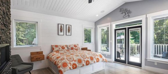 4 bedrooms House in British Columbia, Canada No. 1070 9