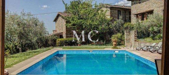 7 bedrooms Commercial property in Greve in Chianti, Italy No. 189750 6