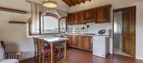 7 bedrooms Commercial property in Greve in Chianti, Italy No. 189750 21