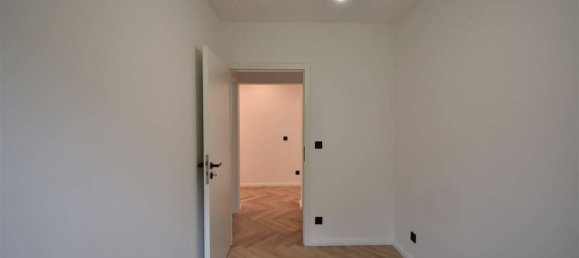 4-salle Appartement à Essen, Germany No. 64665 9