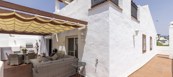 3 غرف نوم بانتهاوس في Marbella, Spain رقم 243491 3