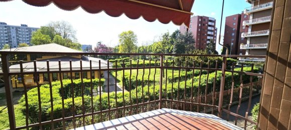 2 bedrooms Apartment in Milan, Italy No. 319935 2