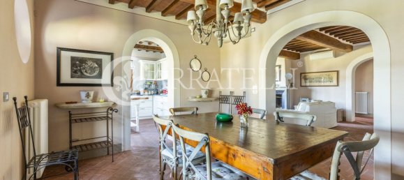 Дом с 4 спальнями в Кортона, Италия № 128570 11