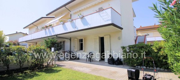 2 bedrooms Apartment in Ravenna, Italy No. 341192 2