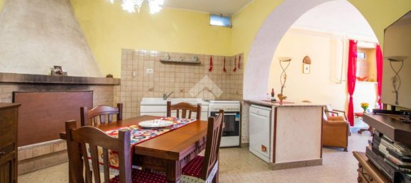 4 غرف نوم فيلا في Castel Sant'Angelo, Italy رقم 369795 20