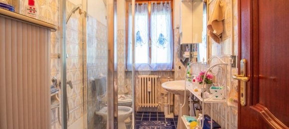 4 غرف نوم فيلا في Castel Sant'Angelo, Italy رقم 369795 15