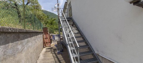 4 غرف نوم فيلا في Castel Sant'Angelo, Italy رقم 369795 25