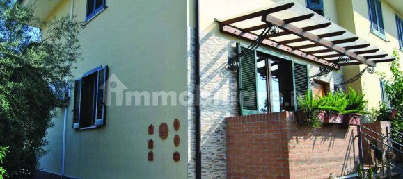 3 bedrooms House in Giulianova, Italy No. 309585 2