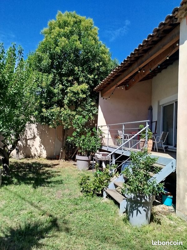 3 bedrooms House in Arles, France No. 356753