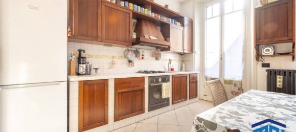 2 bedrooms Apartment in Carugate, Italy No. 377220 8