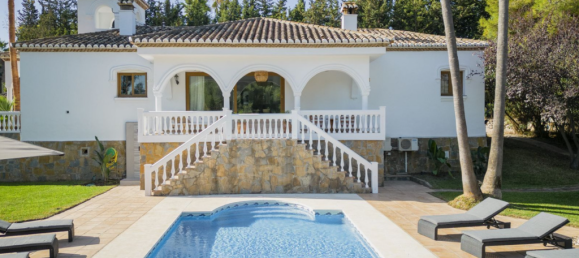 5 bedrooms Villa in Marbella, Spain No. 276676 5