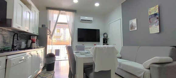 2 chambres Appartement à Naples, Italy No. 312296 3
