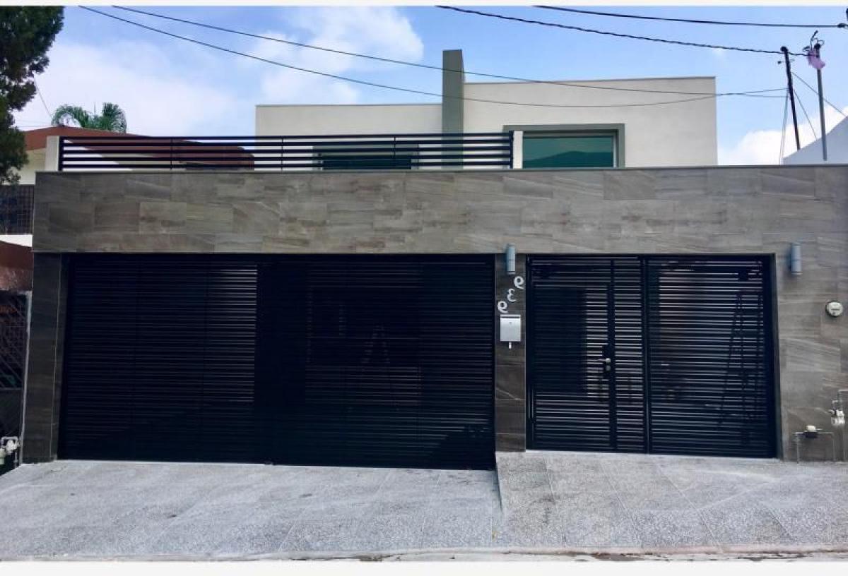 3 bedrooms House in Nuevo Leon, Mexico No. 153724