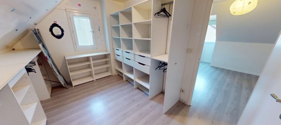 5 bedrooms House in Sarcelles, France No. 167242 8