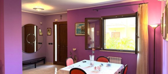 3 rooms House in Syracuse, Italy No. 276103 8