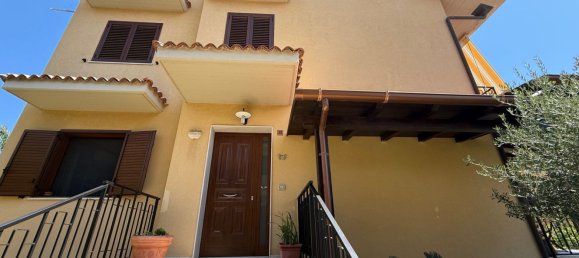 3 rooms House in Syracuse, Italy No. 276103 21