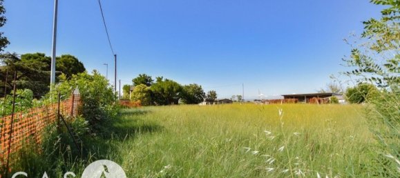  قطعة أرض في Cesenatico, Italy 1200متر مربع رقم 78493 2