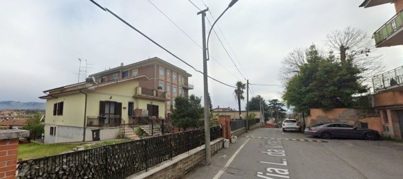 3 rooms Apartment in Labico, Italy No. 11795 6