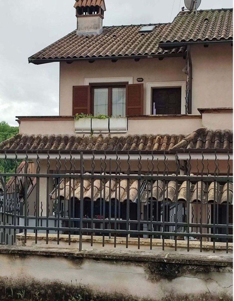 3 rooms Apartment in Labico, Italy No. 11795