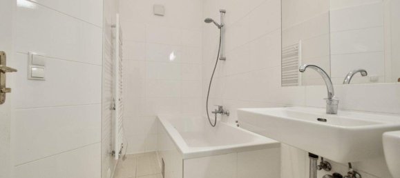 4 rooms Apartment in Rudolfsheim-Funfhaus, Austria No. 245343 9