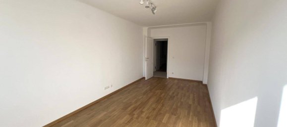 3 rooms Apartment in Favoriten, Austria No. 160428 11