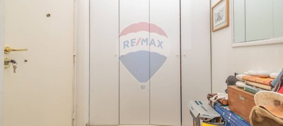 2 rooms Apartment in Rome, Italy No. 288550 8