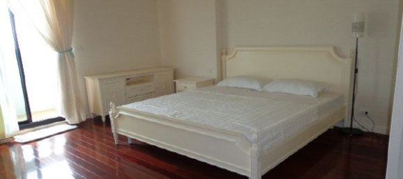2 bedrooms Apartment in Hoan Kiem, Vietnam No. 5754 8