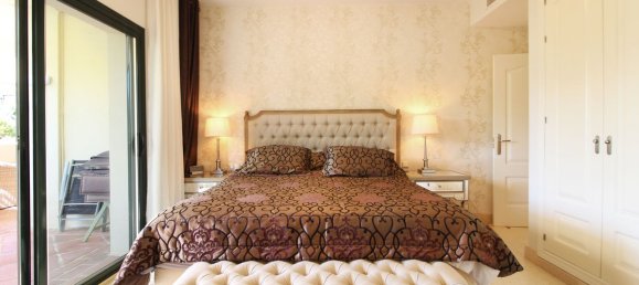 Квартира с 3 спальнями в Бенахавис, Испания № 270293 6