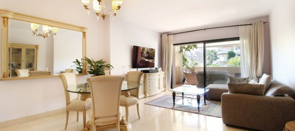 Квартира с 3 спальнями в Бенахавис, Испания № 270293 3