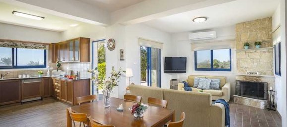 4 Schlafzimmer Gewerbliche Immobilie in Maroni, Cyprus, Nr. 17979 4