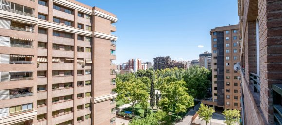 3 bedrooms Apartment in Zaragoza, Spain No. 138561 26