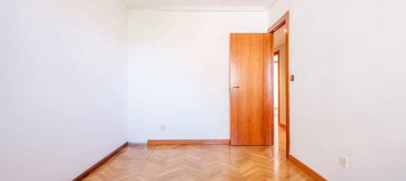 3 bedrooms Apartment in Zaragoza, Spain No. 138561 32