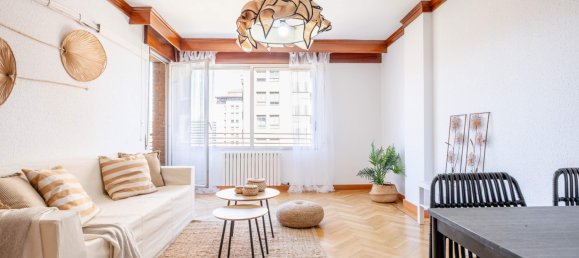 3 bedrooms Apartment in Zaragoza, Spain No. 138561 5